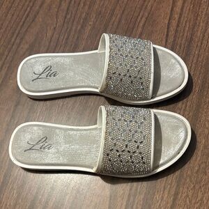 Lia Silver Embellished Jelly Soft Flip Flop Slide Sandal Size 7